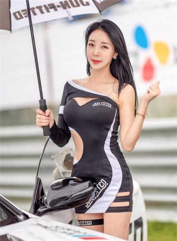 男子买房想睡女销售