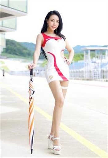 东方明珠售房女销售阳台