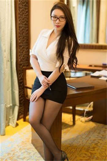 郑州财经学院男女打野