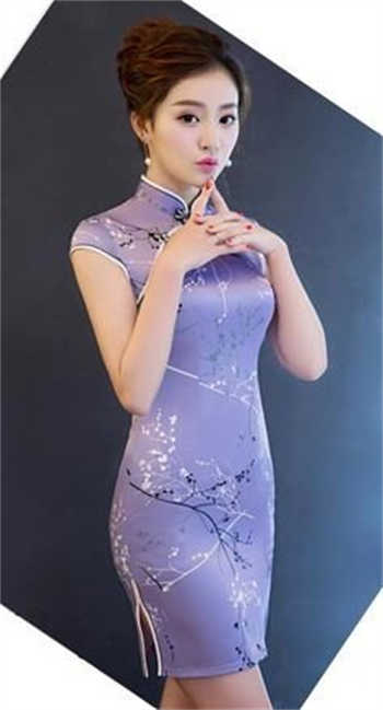 男主叫霍凌沉女主叫年雅璇