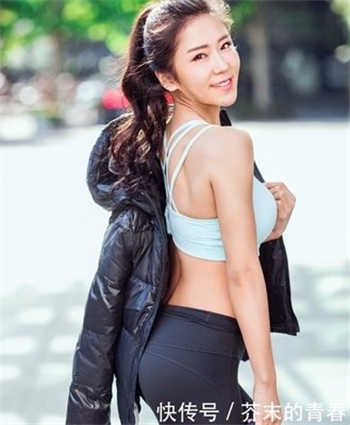 家庭瑜伽女导师木鱼