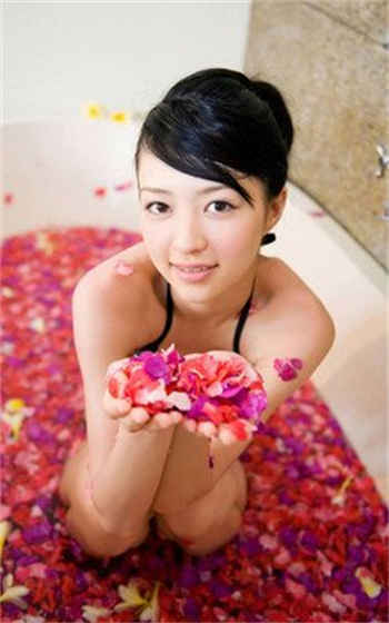 车模李可的年龄身高
