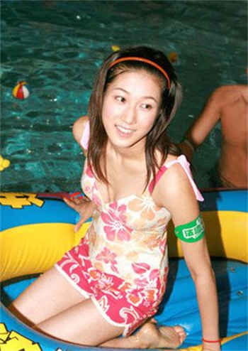 舞会遇到银色蒙面亲妈