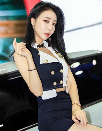 穿透明睡衣接快递小说