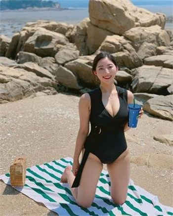 模拟女性排尿的游戏
