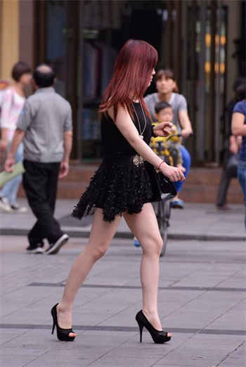 老婆想看我跟别人做