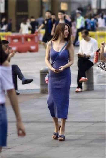 陌陌怎样联系附近的鸡