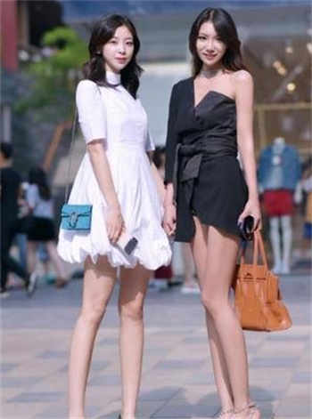 我的小阿姨和表姐