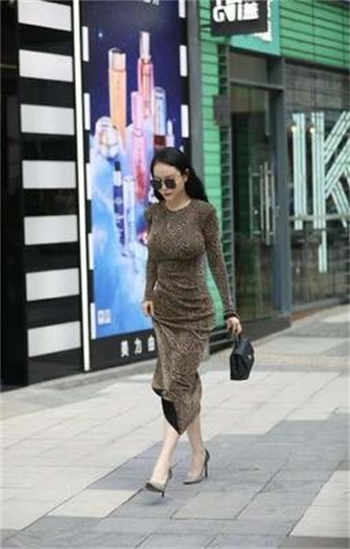 新婚妻子与卖菜老板第一话