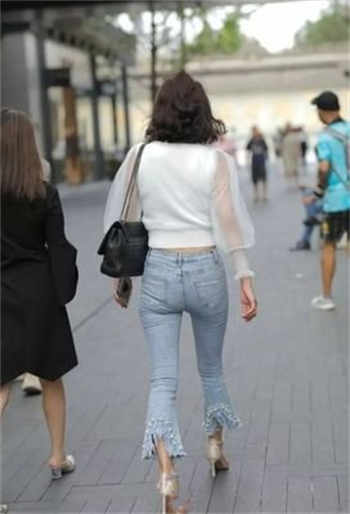 小明天天更新