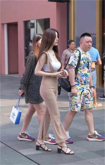 秋葵app下载汅秋葵芭比