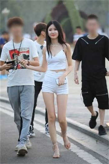 被病娇学长盯了宝书网